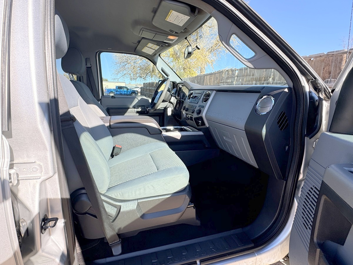 Ford Super Duty F-250 SRW XLT 4WD Crew Cab 6.75' Box 2015