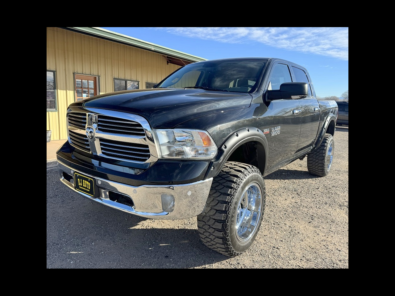RAM 1500 SLT Crew Cab 4WD 2018