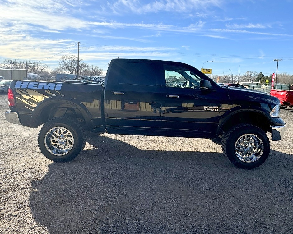RAM 1500 SLT Crew Cab 4WD 2018