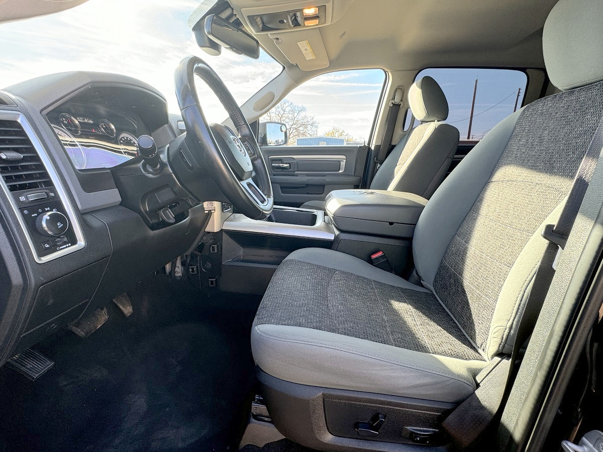 RAM 1500 SLT Crew Cab 4WD 2018