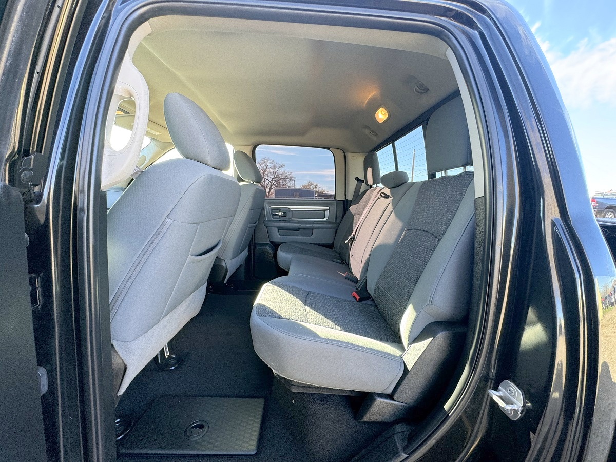 RAM 1500 SLT Crew Cab 4WD 2018