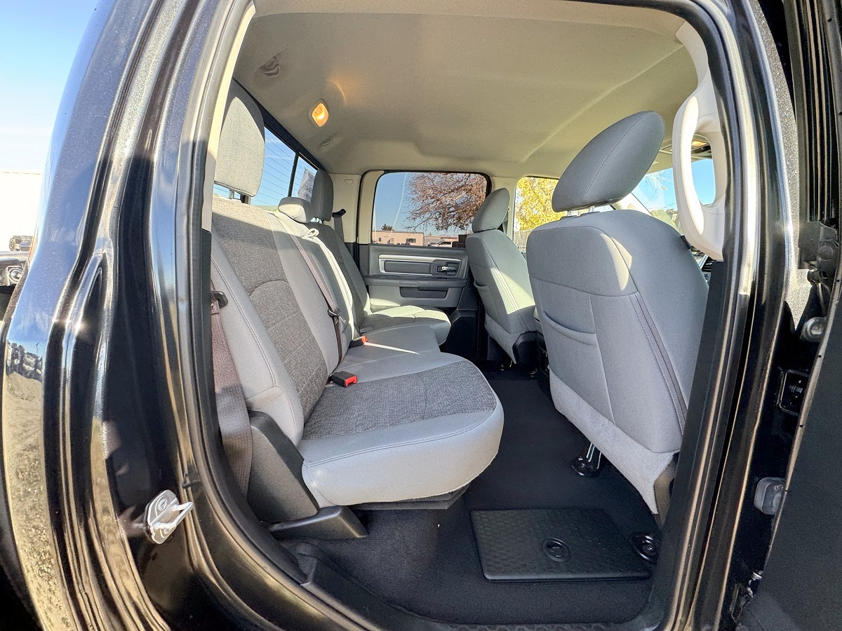 RAM 1500 SLT Crew Cab 4WD 2018