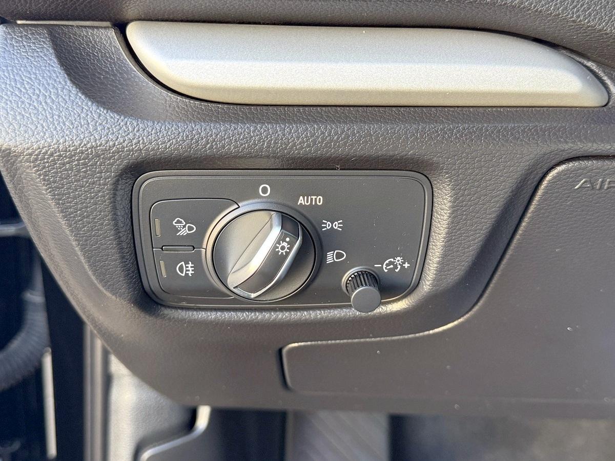 Audi A3 Sedan 2.0 TFSI Premium FWD 2019