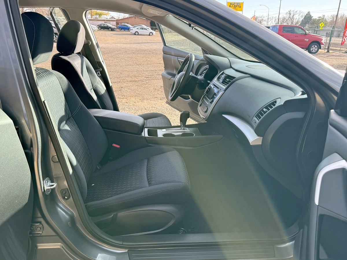 Nissan Altima SL 4D Sedan 2.5 2016