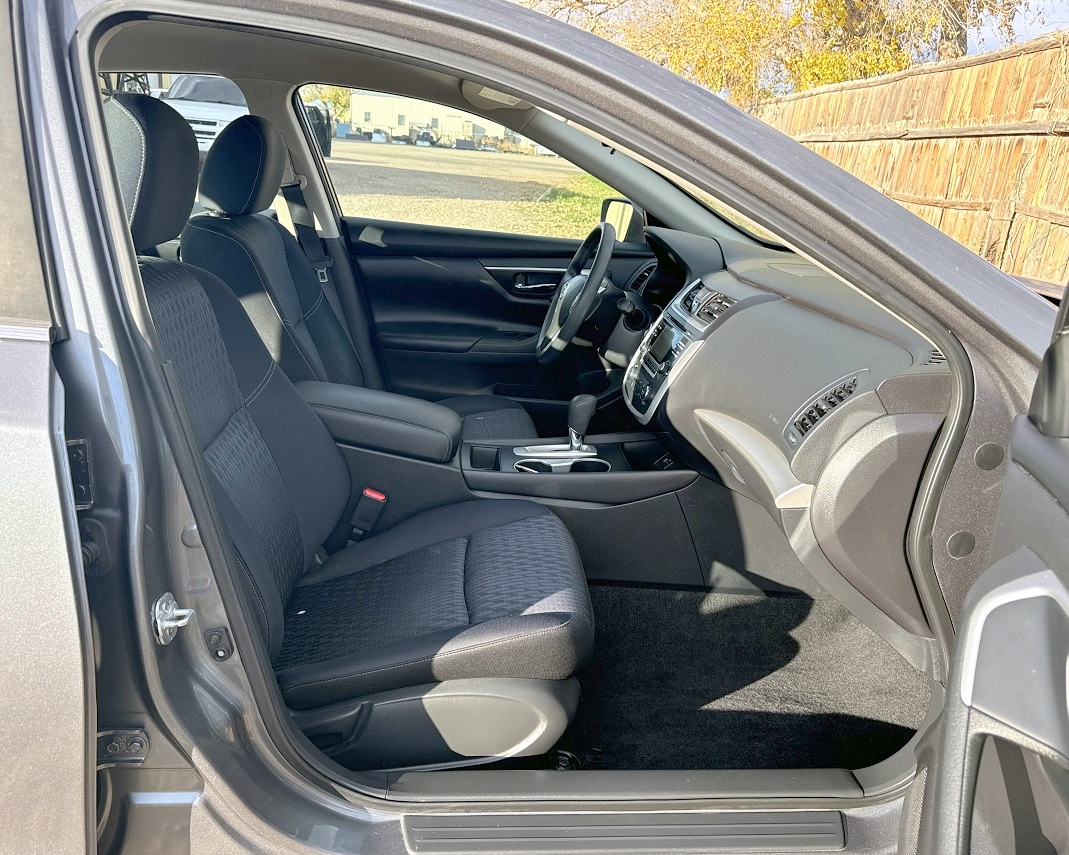 Nissan Altima SL 4D Sedan 2.5 2016