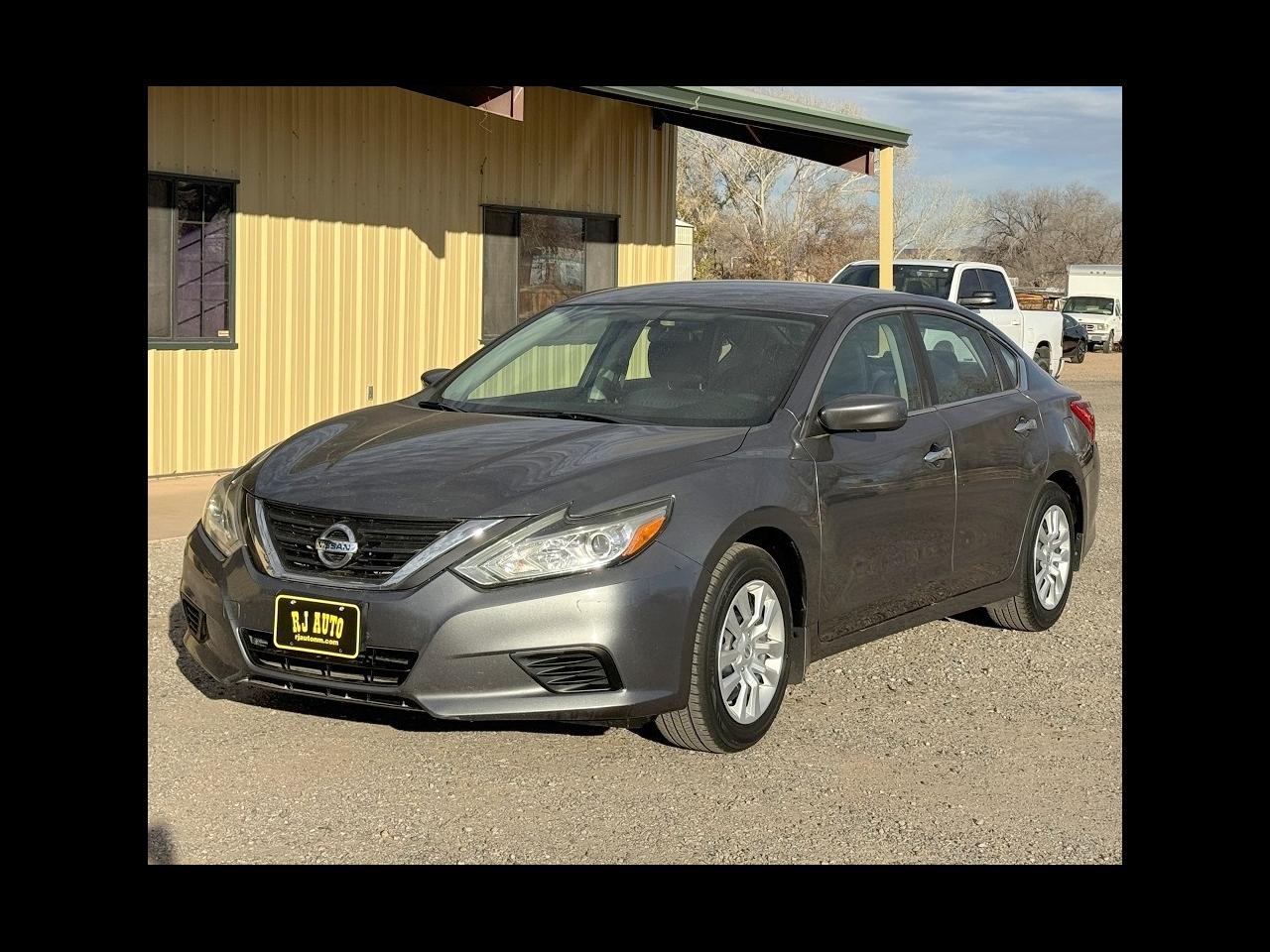 Nissan Altima S 4D Sedan 2.5 2016