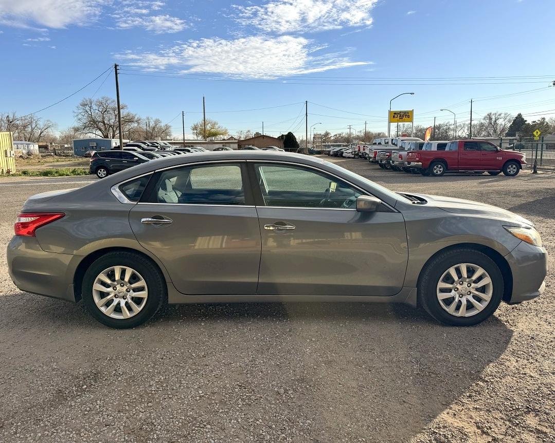 Nissan Altima S 4D Sedan 2.5 2016