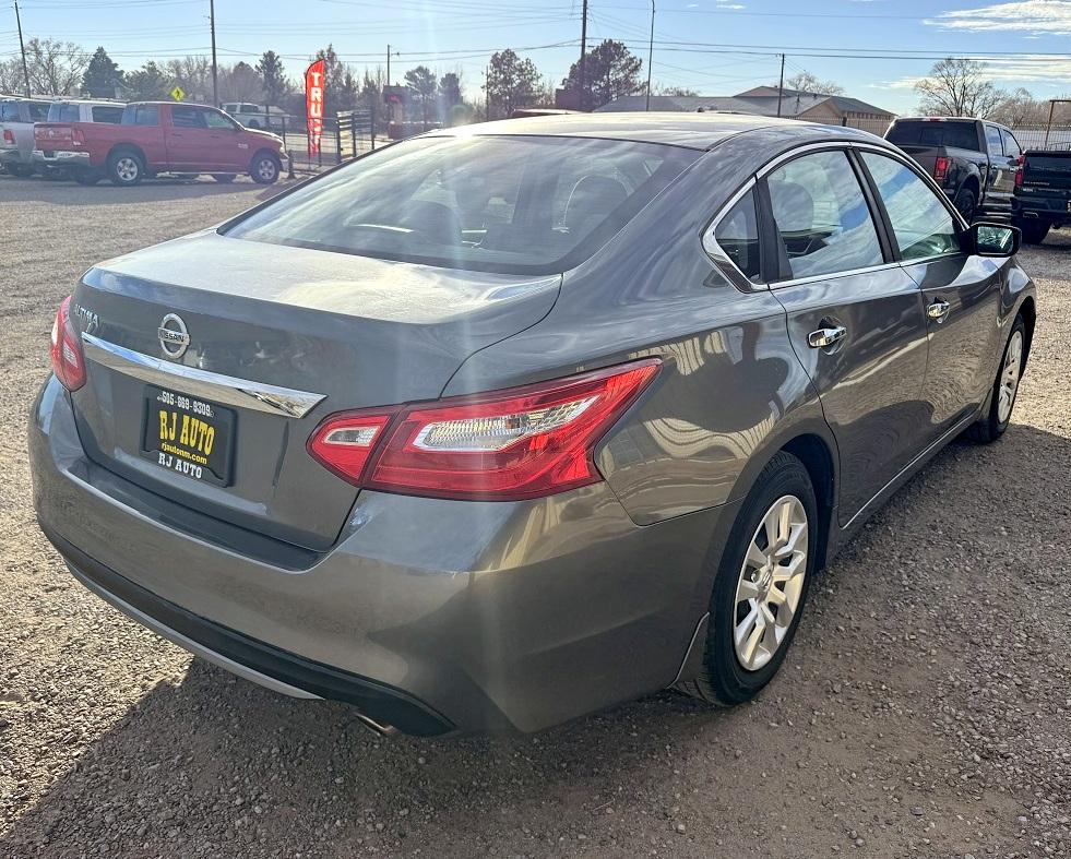 Nissan Altima S 4D Sedan 2.5 2016