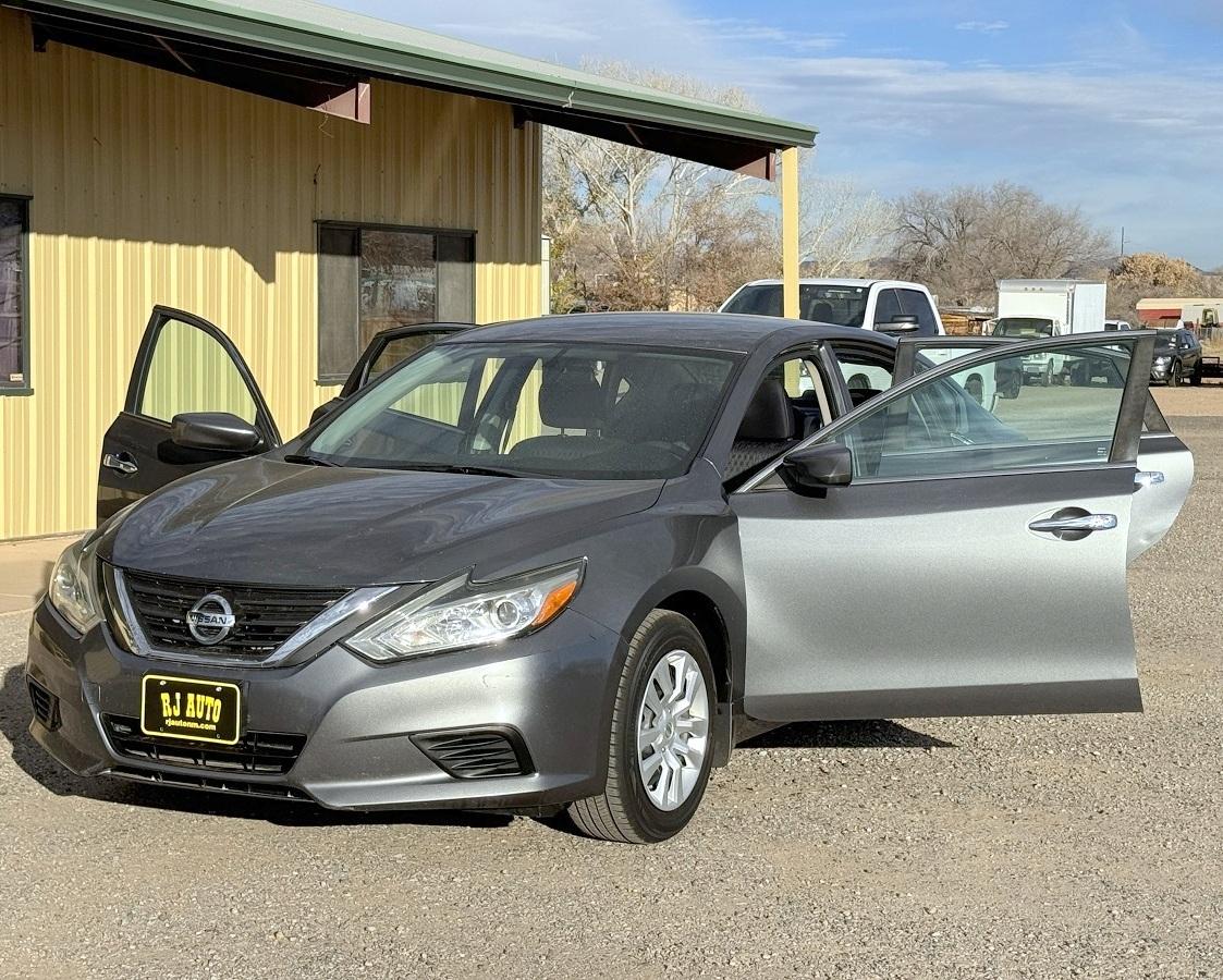 Nissan Altima S 4D Sedan 2.5 2016