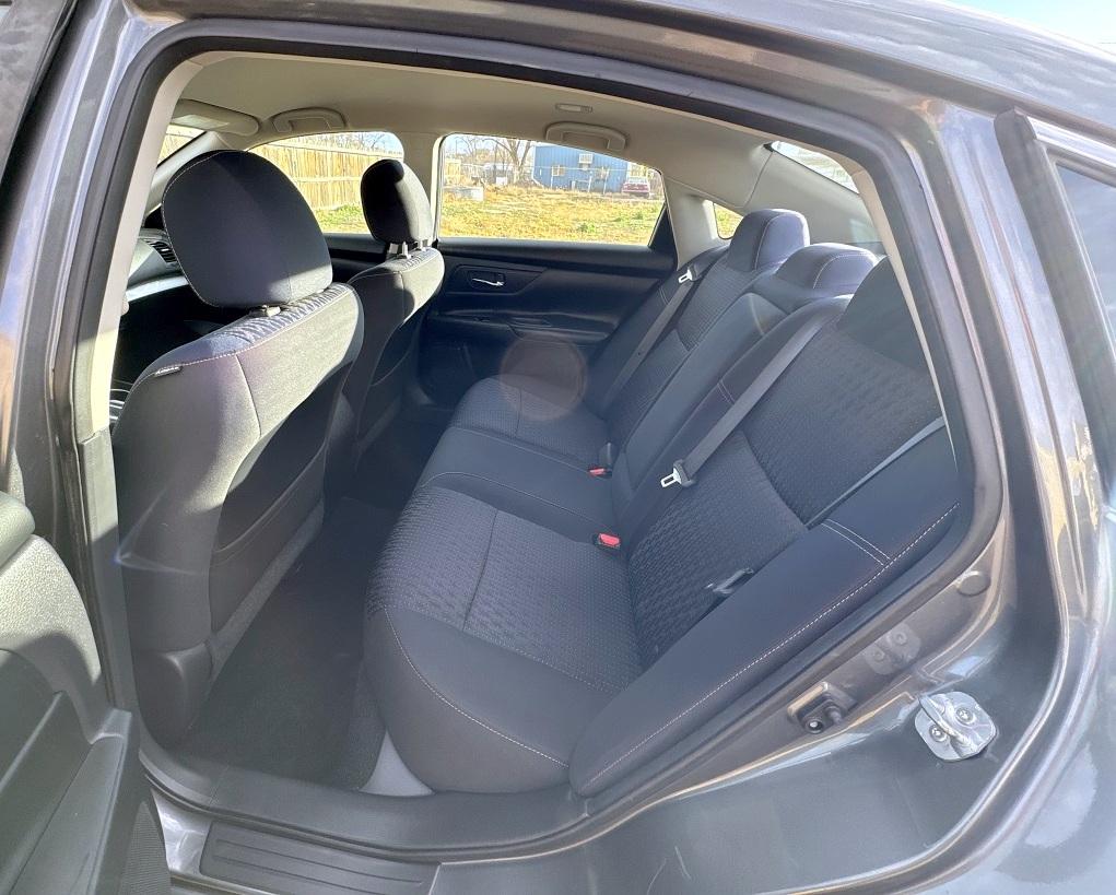 Nissan Altima S 4D Sedan 2.5 2016