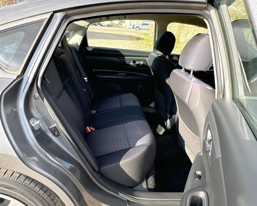 Nissan Altima S 4D Sedan 2.5 2016