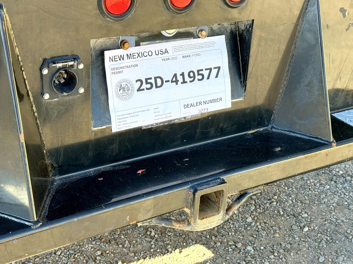 Ford Super Duty F-350 SRW XL 4WD SuperCab 168" WB 60" CA 2022