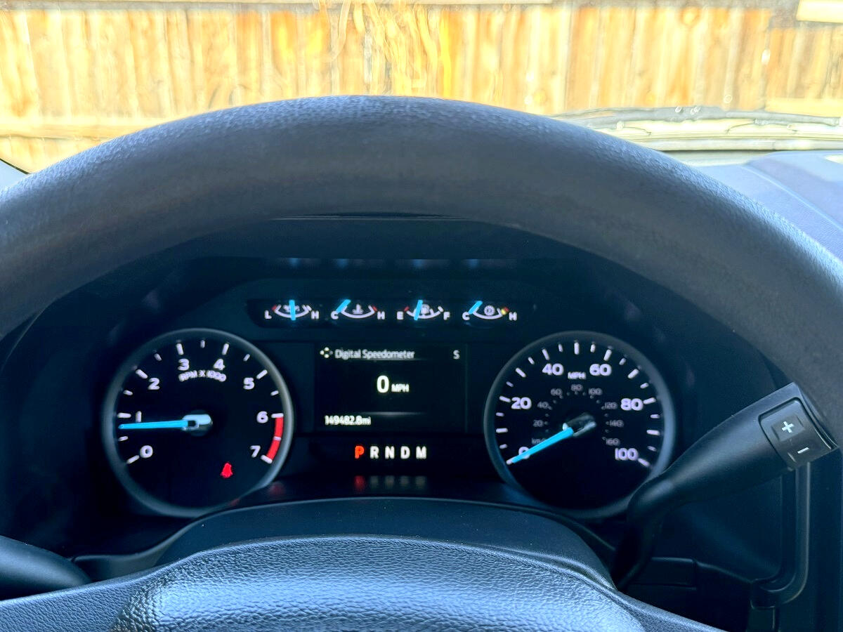 Ford Super Duty F-350 SRW XL 4WD SuperCab 168" WB 60" CA 2022