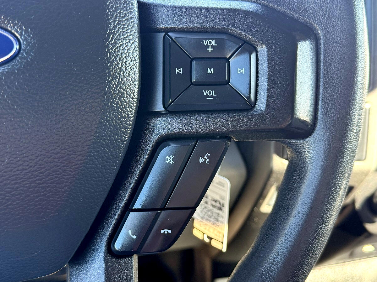 Ford Super Duty F-350 SRW XL 4WD SuperCab 168" WB 60" CA 2022