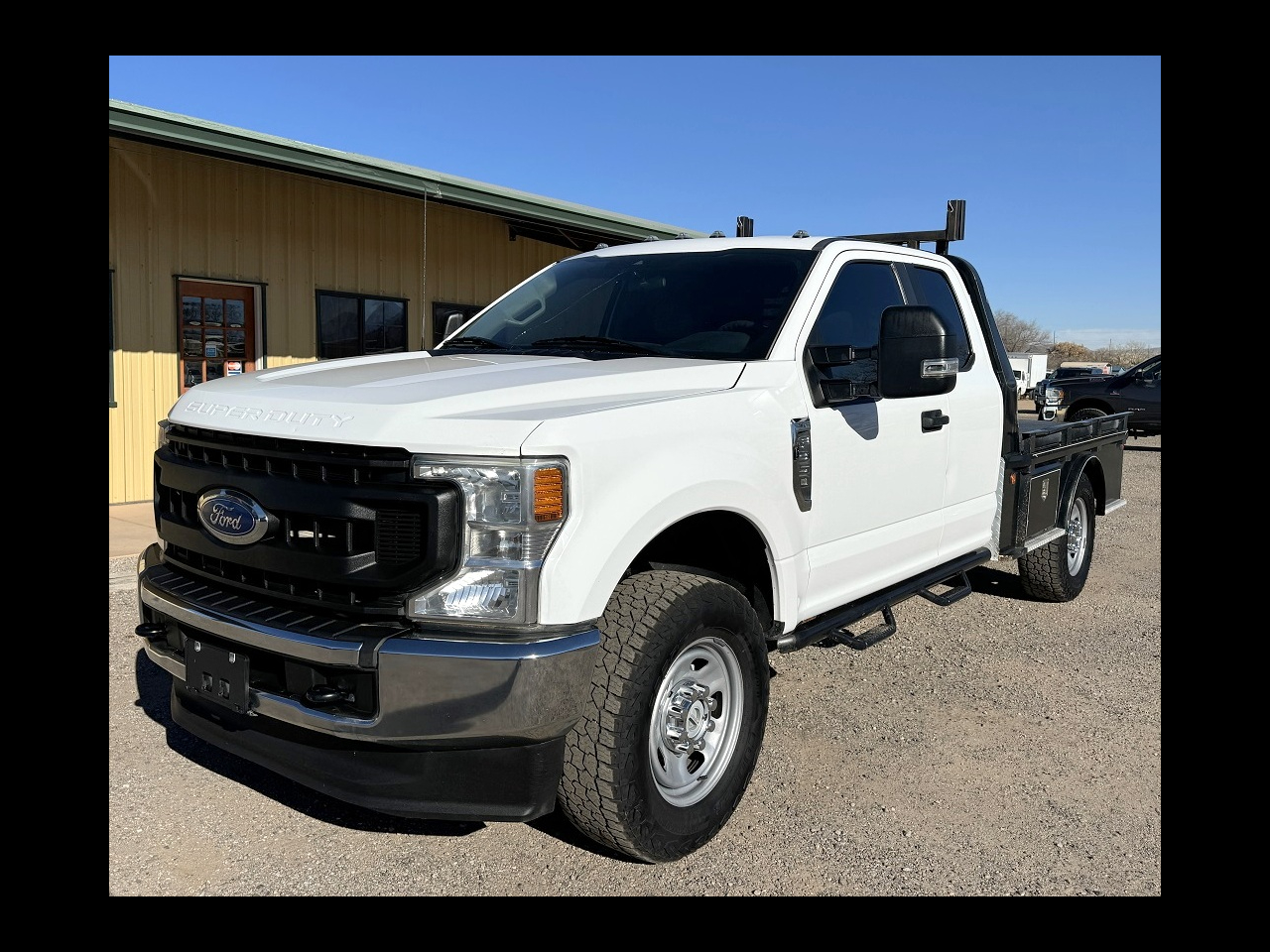 2022 Ford Super Duty F-350 SRW XL 4WD SuperCab 168" WB 60" CA