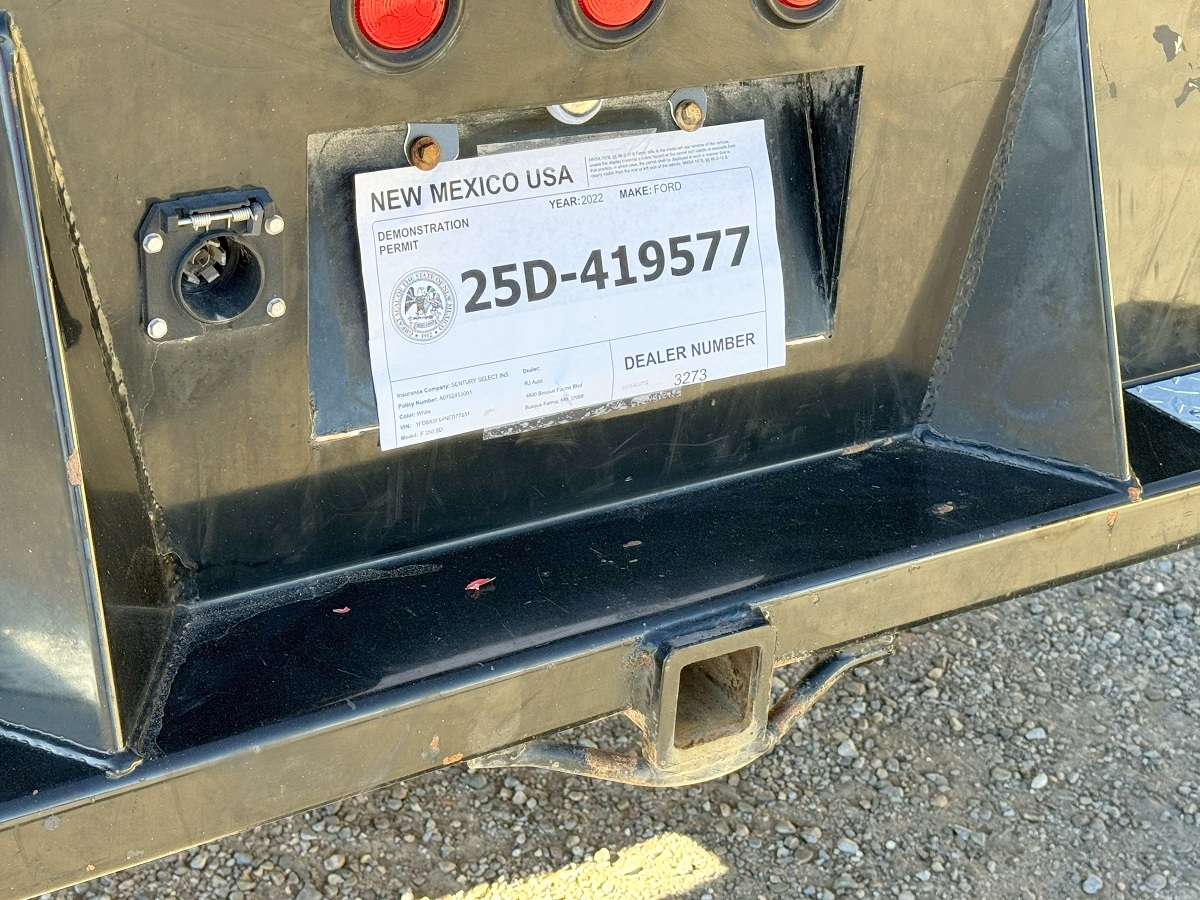 Ford Super Duty F-350 SRW XL 4WD SuperCab 168" WB 60" CA 2022