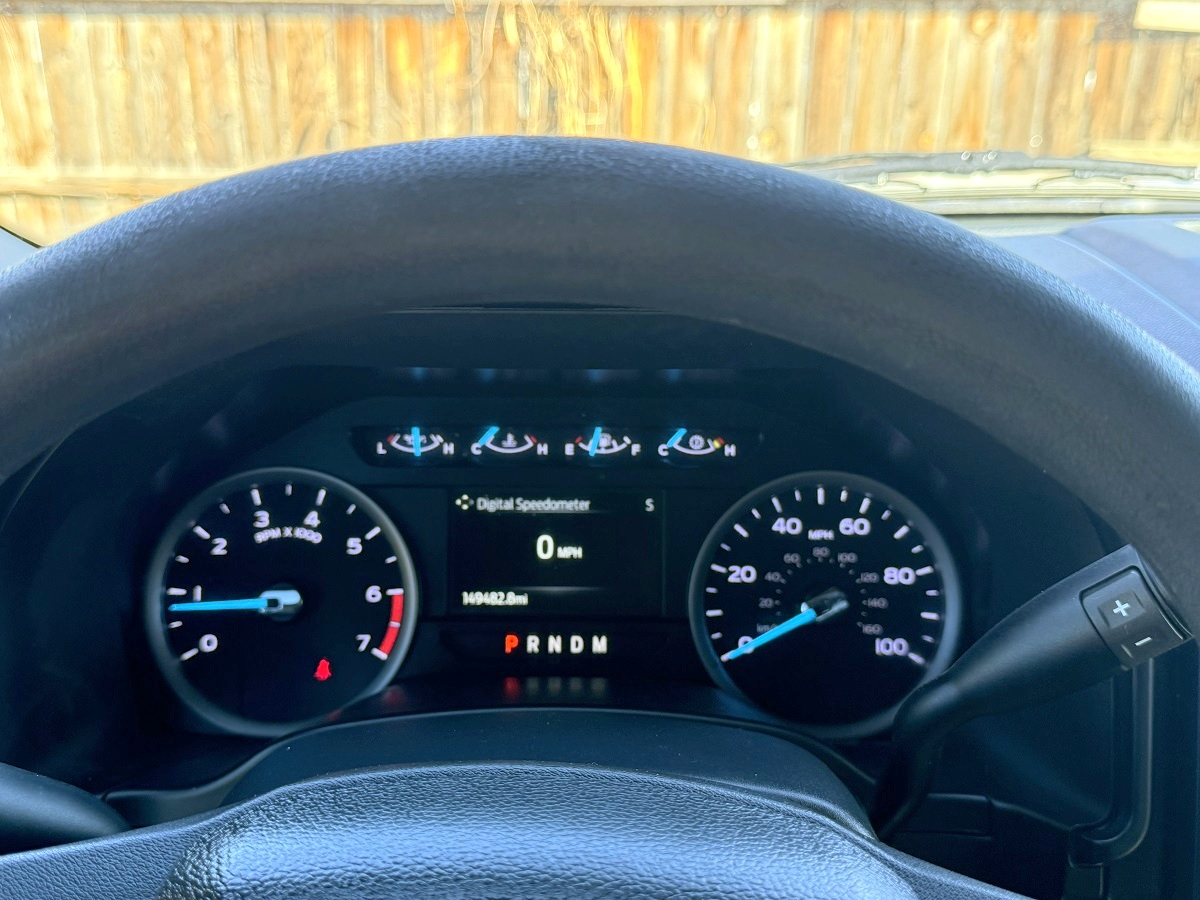 Ford Super Duty F-350 SRW XL 4WD SuperCab 168" WB 60" CA 2022