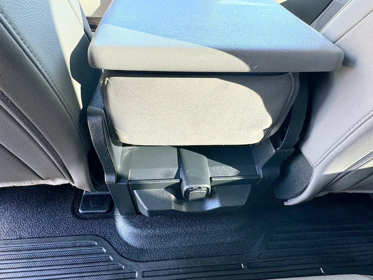 Ford Super Duty F-350 SRW XL 4WD SuperCab 168" WB 60" CA 2022