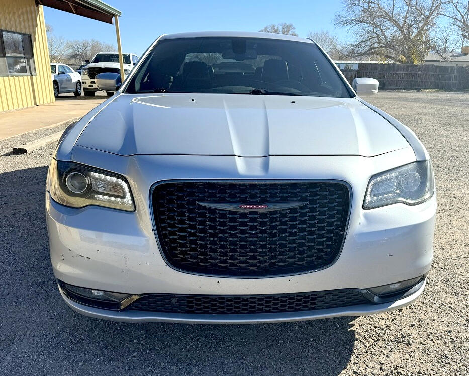 Chrysler 300 S V6 RWD 2021