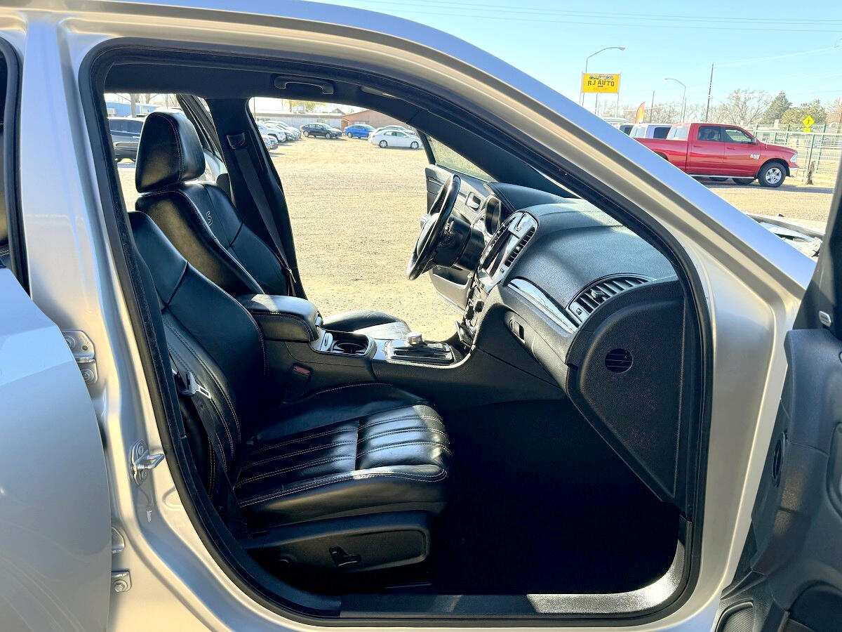 Chrysler 300 S V6 RWD 2021