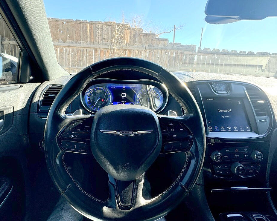 Chrysler 300 S V6 RWD 2021