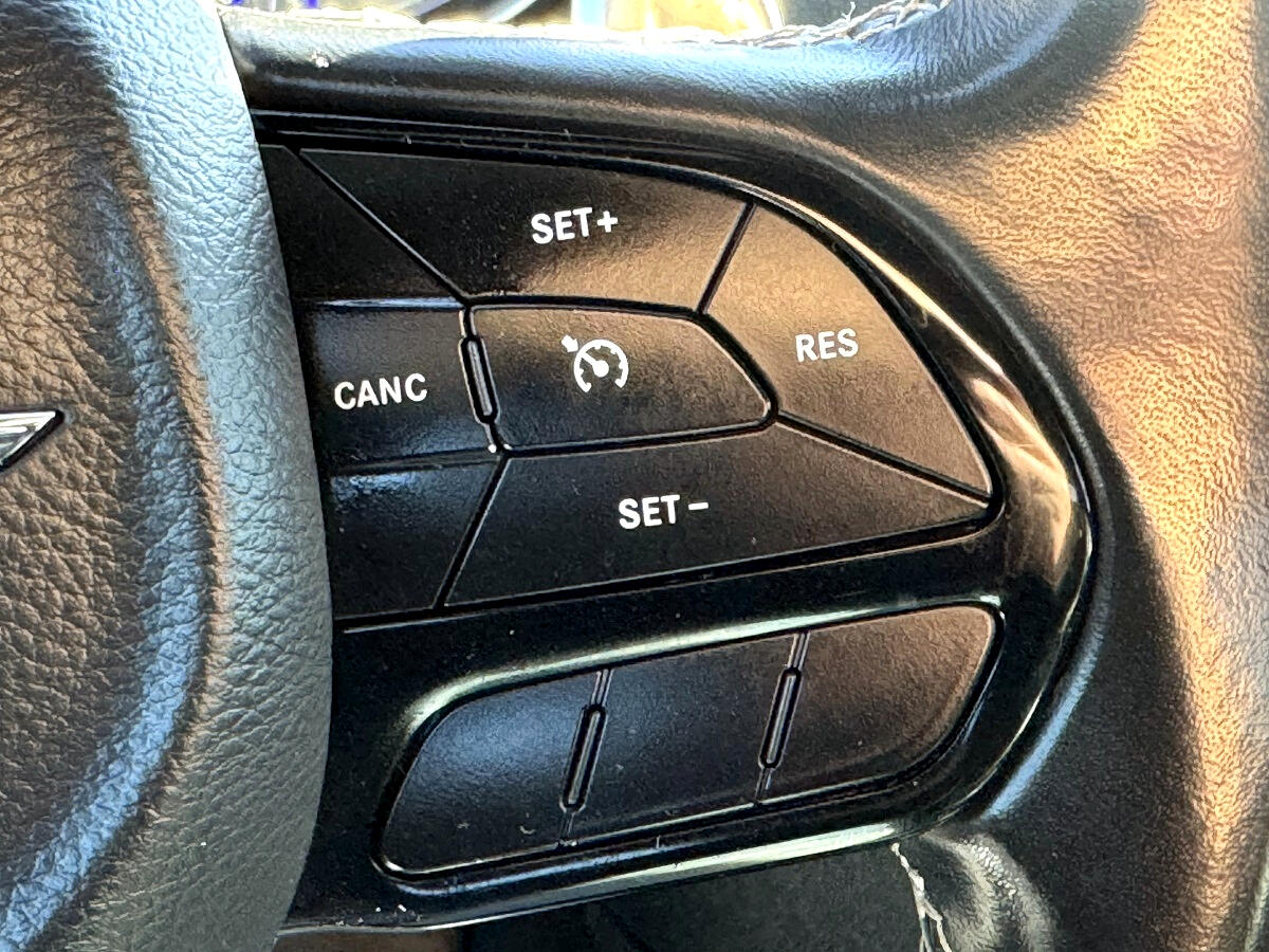 Chrysler 300 S V6 RWD 2021