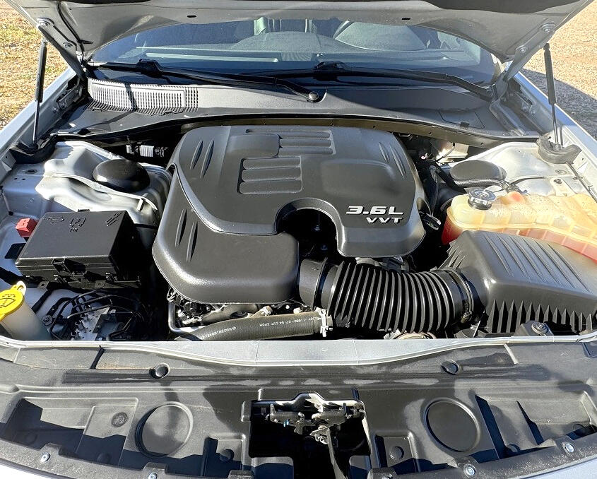 Chrysler 300 S V6 RWD 2021