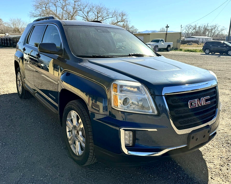 GMC Terrain SLE 4D SUV FWD 2017