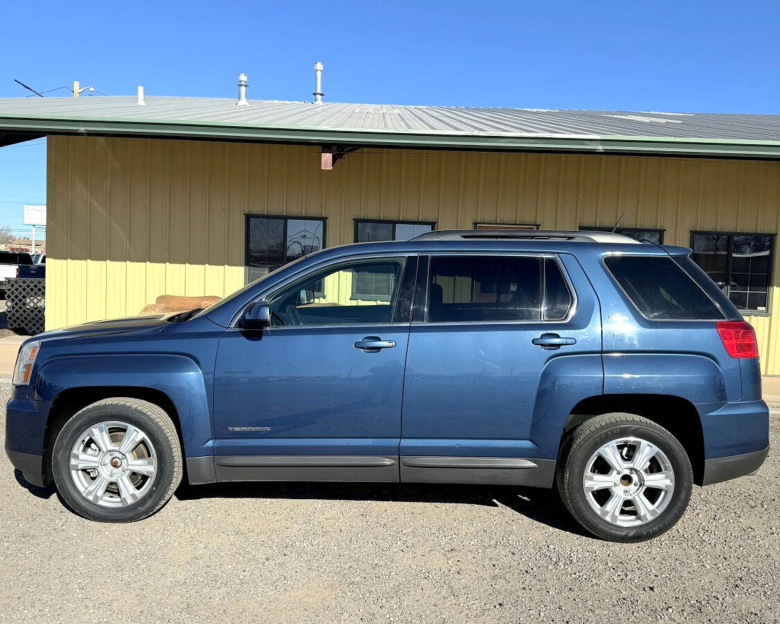 GMC Terrain SLE 4D SUV FWD 2017