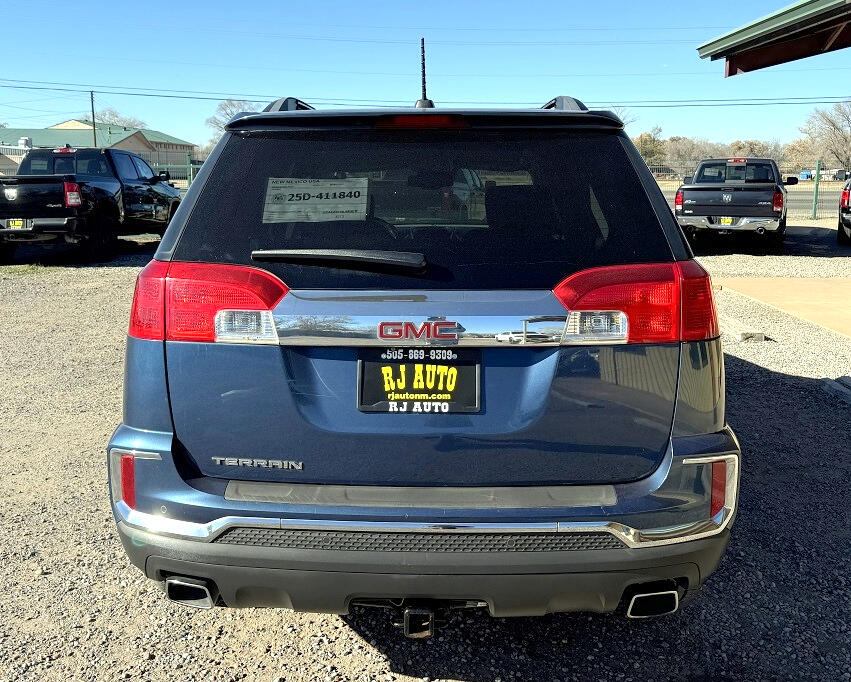 GMC Terrain SLE 4D SUV FWD 2017