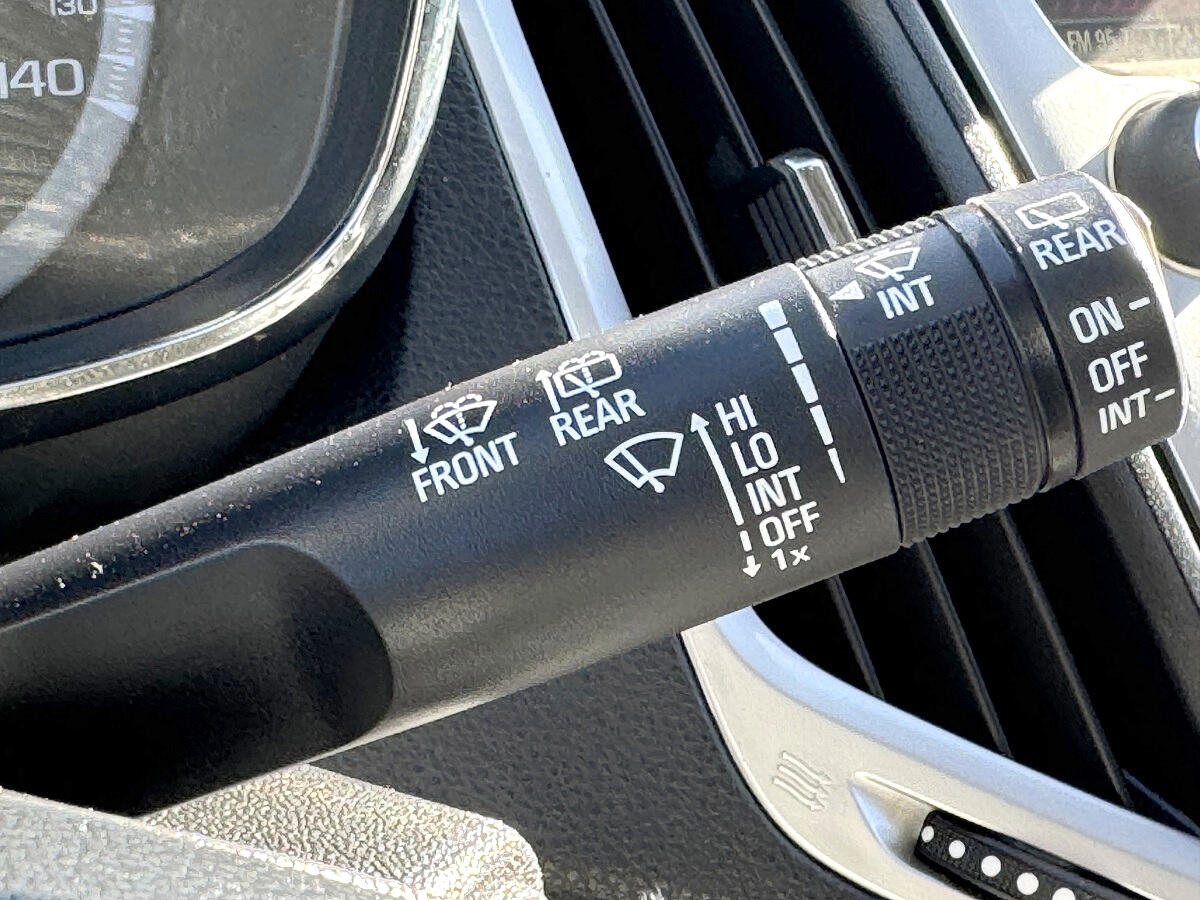 GMC Terrain SLE 4D SUV FWD 2017