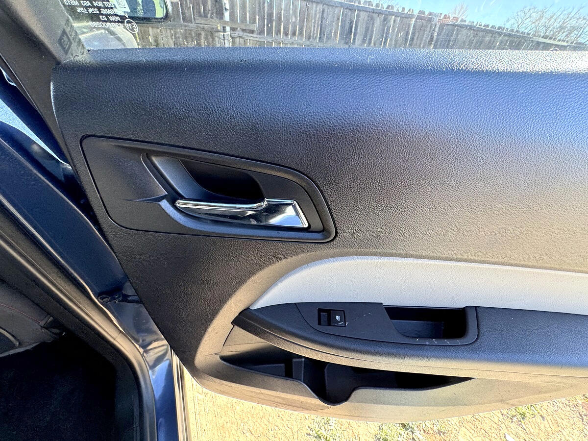 GMC Terrain SLE 4D SUV FWD 2017