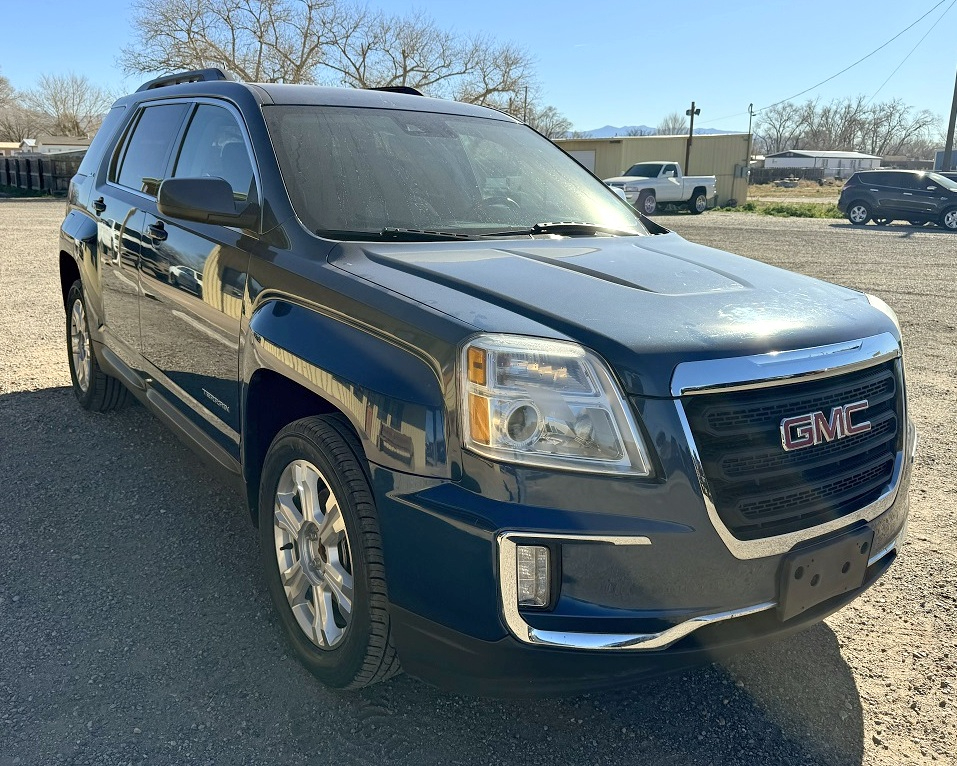 GMC Terrain SLE 4D SUV FWD 2017