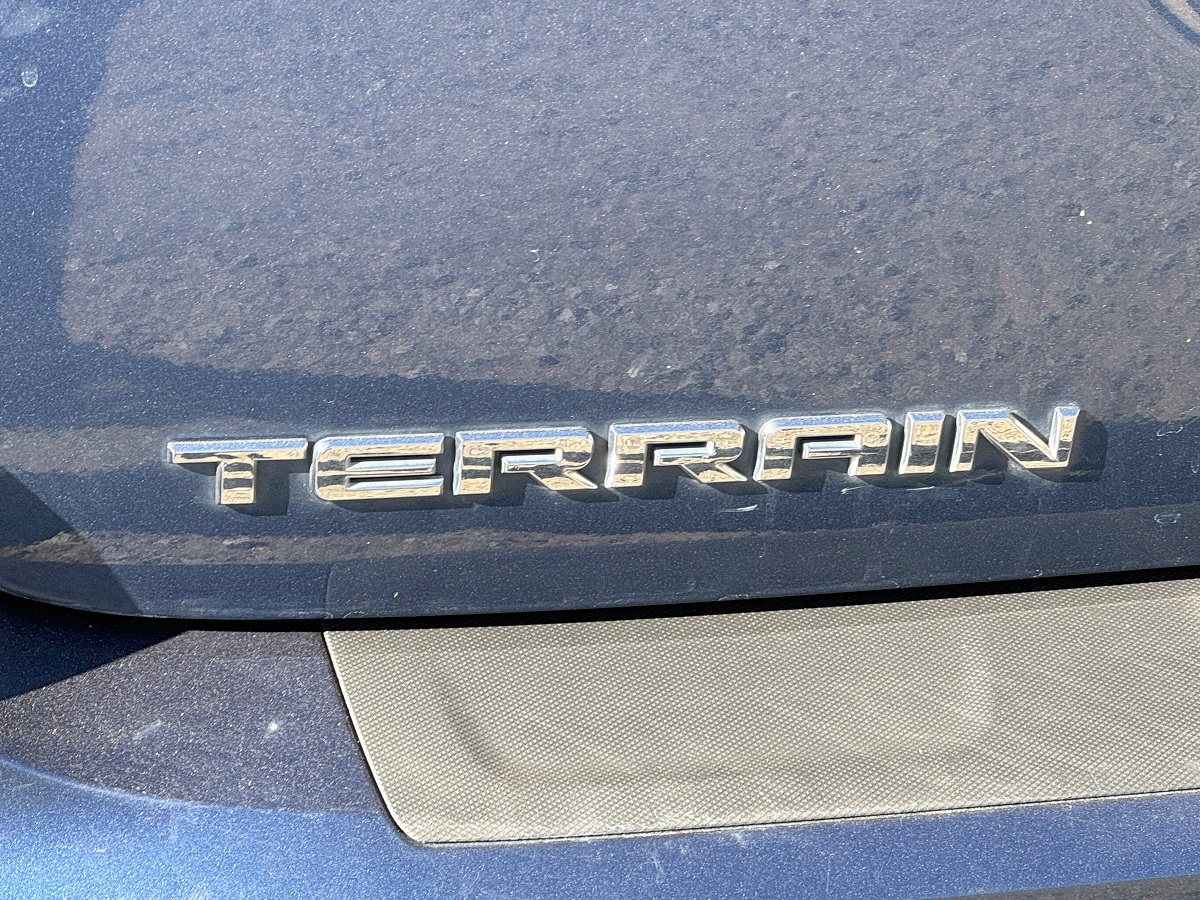 GMC Terrain SLE 4D SUV FWD 2017