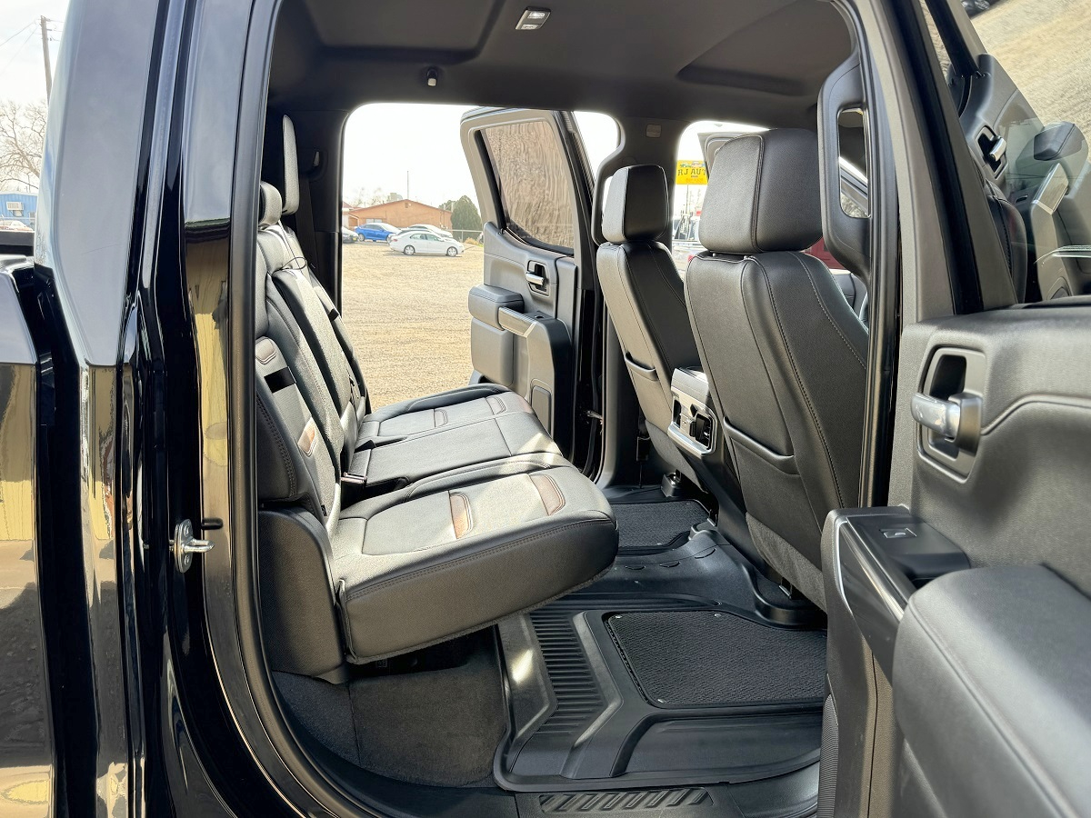 GMC Sierra 1500 AT4 Double Cab 4WD 2021