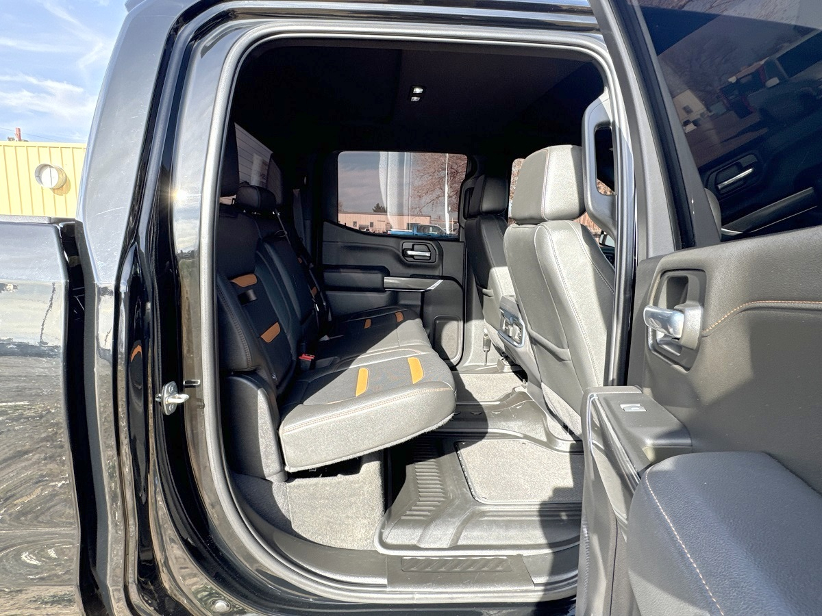 GMC Sierra 1500 AT4 Double Cab 4WD 2021