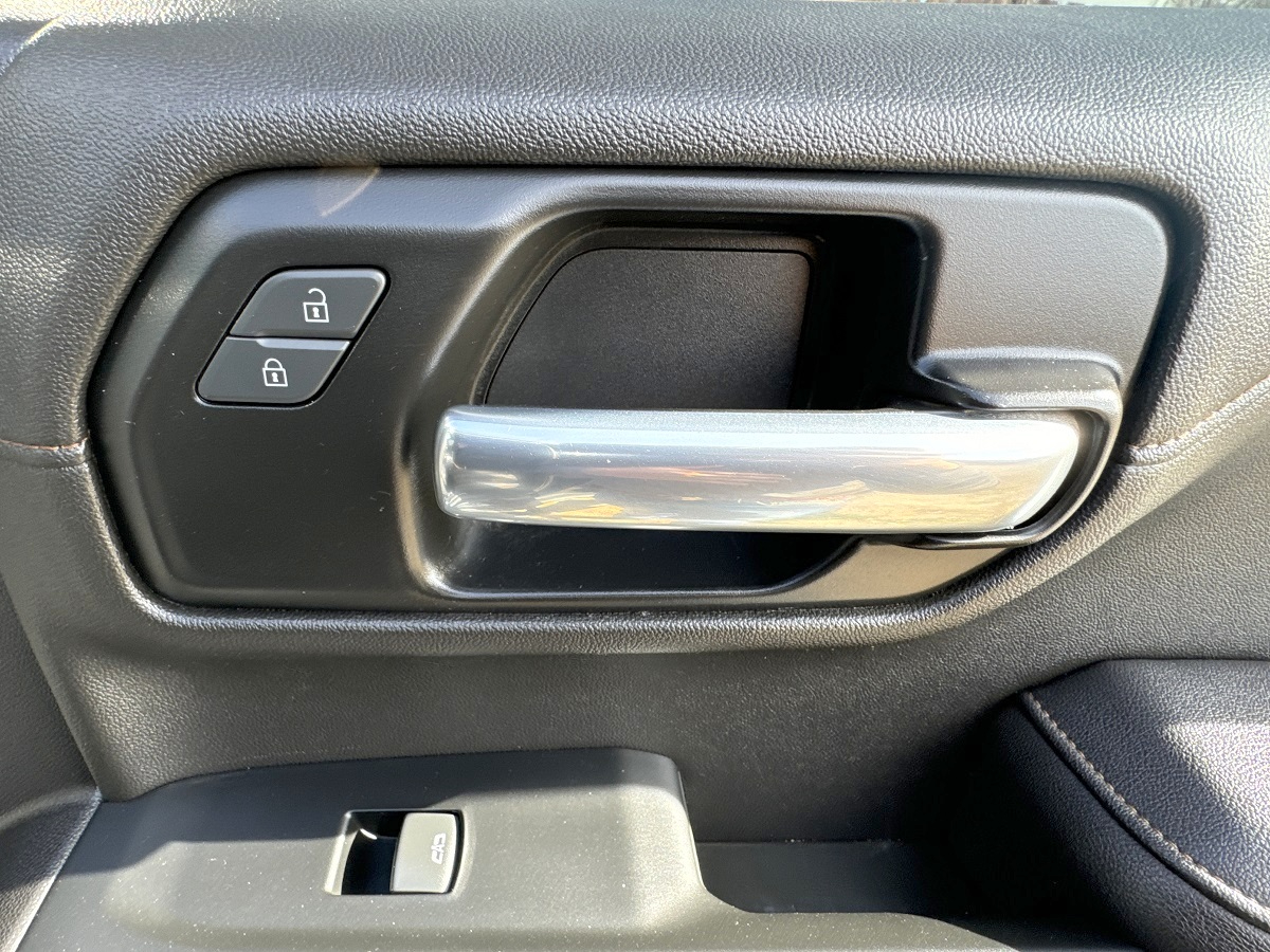 GMC Sierra 1500 AT4 Double Cab 4WD 2021