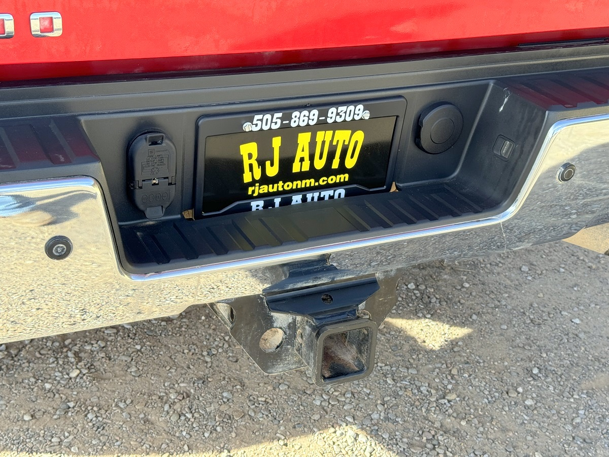 Chevrolet Silverado 2500HD Work Truck Double Cab Short Box 4WD 2017