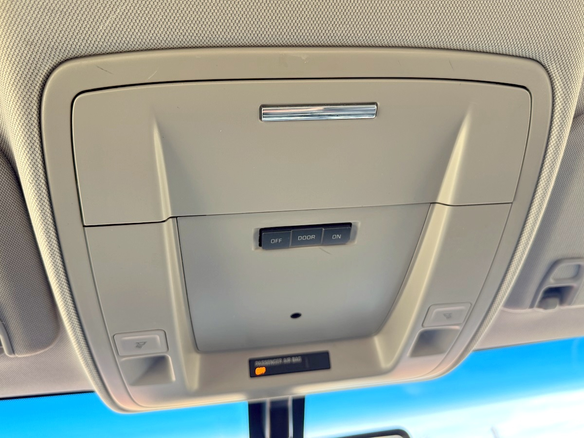 Chevrolet Silverado 2500HD Work Truck Double Cab Short Box 4WD 2017