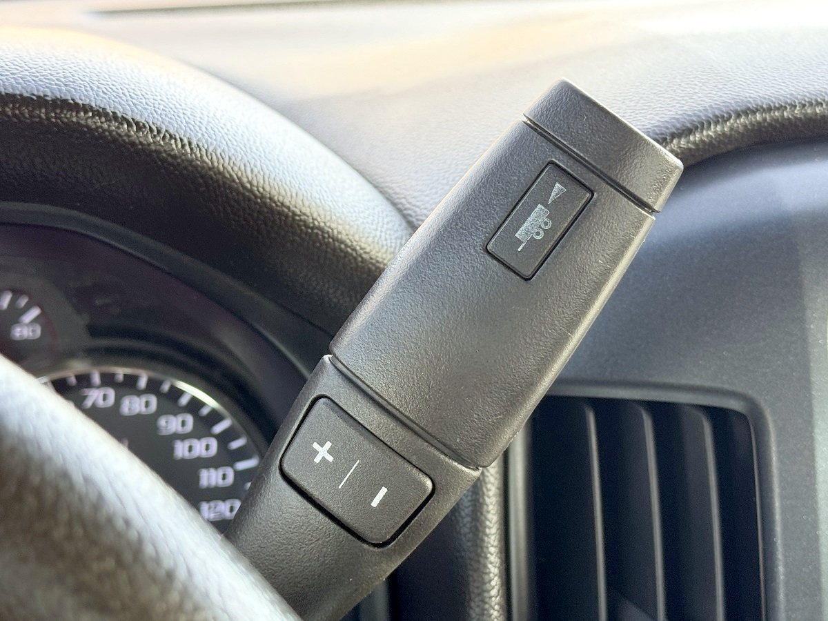 Chevrolet Silverado 2500HD Work Truck Double Cab Short Box 4WD 2017