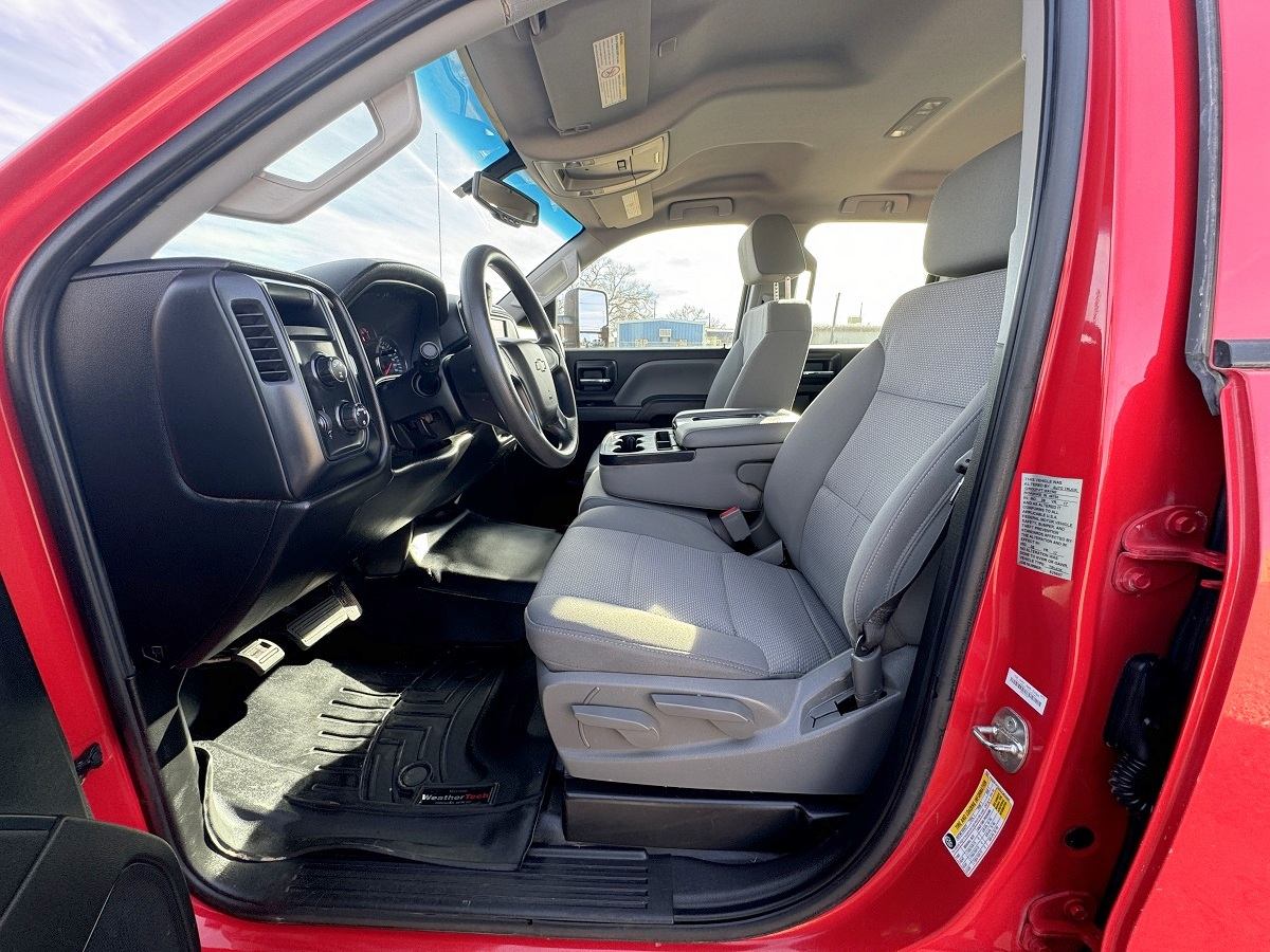 Chevrolet Silverado 2500HD Work Truck Double Cab Short Box 4WD 2017