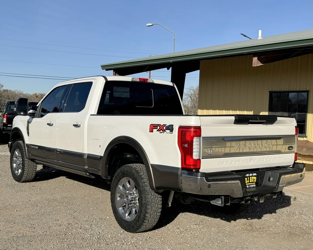 Ford Super Duty F-250 SRW King Ranch 4WD Crew Cab 6.75' Box 2017