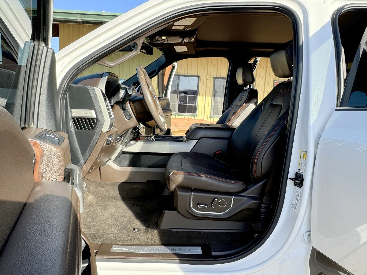 Ford Super Duty F-250 SRW King Ranch 4WD Crew Cab 6.75' Box 2017
