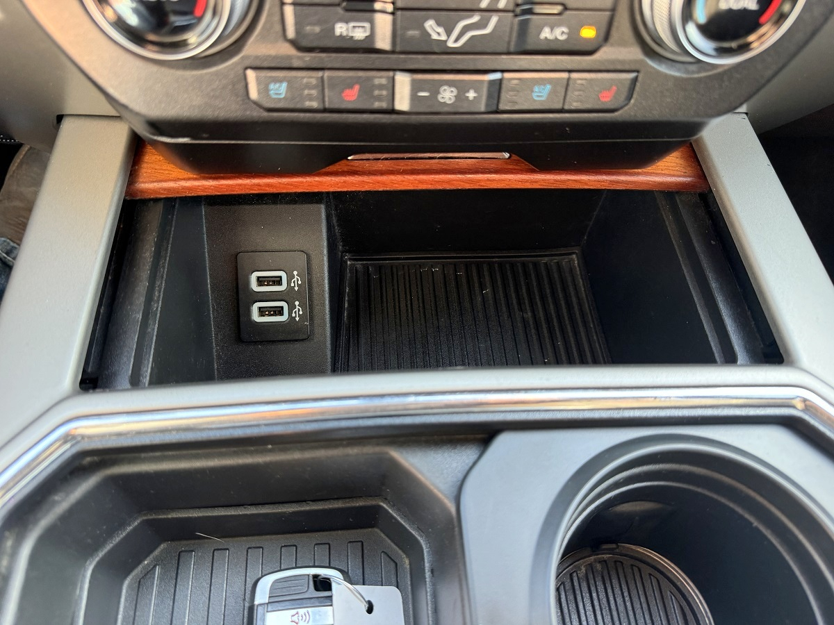 Ford Super Duty F-250 SRW King Ranch 4WD Crew Cab 6.75' Box 2017