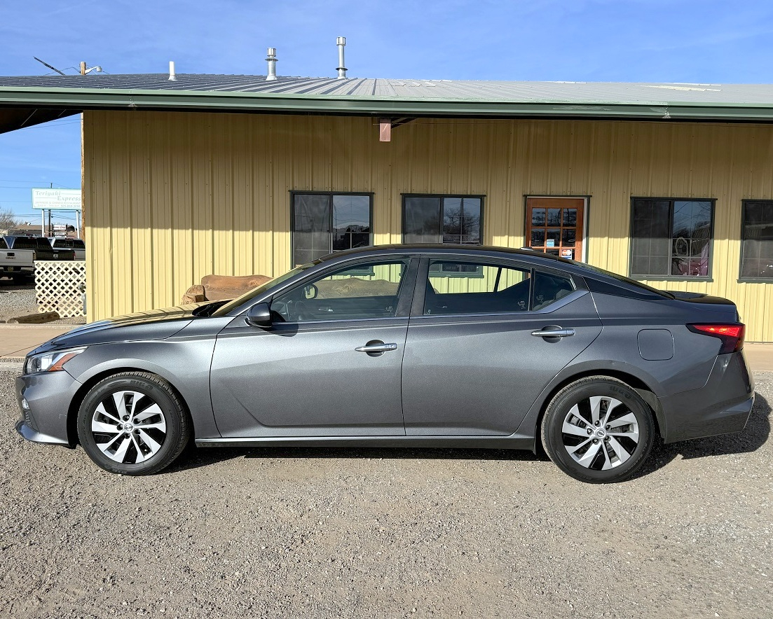 Nissan Altima 2.5 S Sedan 2020