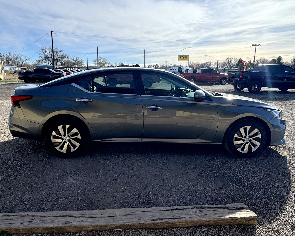 Nissan Altima 2.5 S Sedan 2020