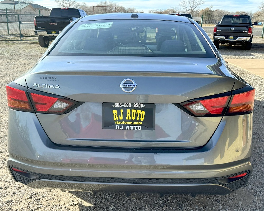 Nissan Altima 2.5 S Sedan 2020