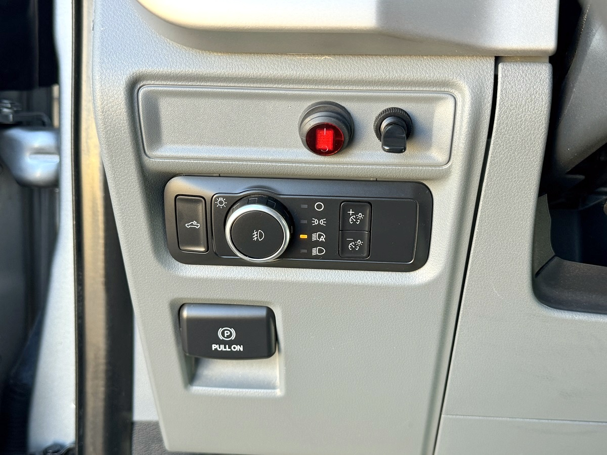 Ford F-150 XL 4WD SuperCab 6.5' Box 2022