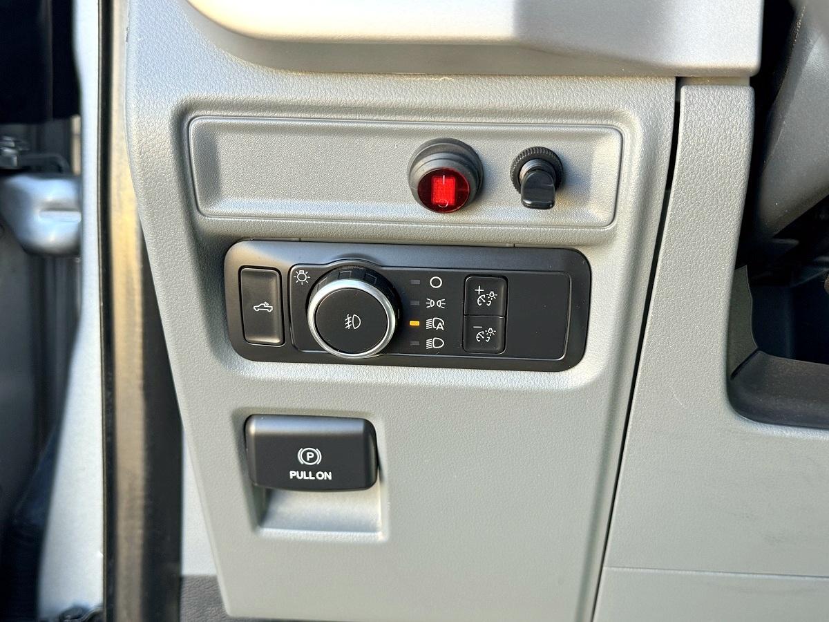 Ford F-150 XL 4WD SuperCab 6.5' Box 2022