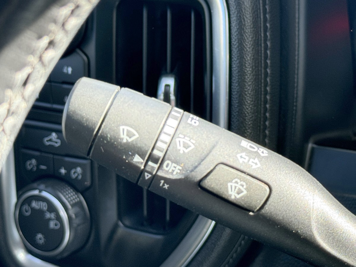 Chevrolet Silverado 1500 LT Crew Cab HD 4WD 2019